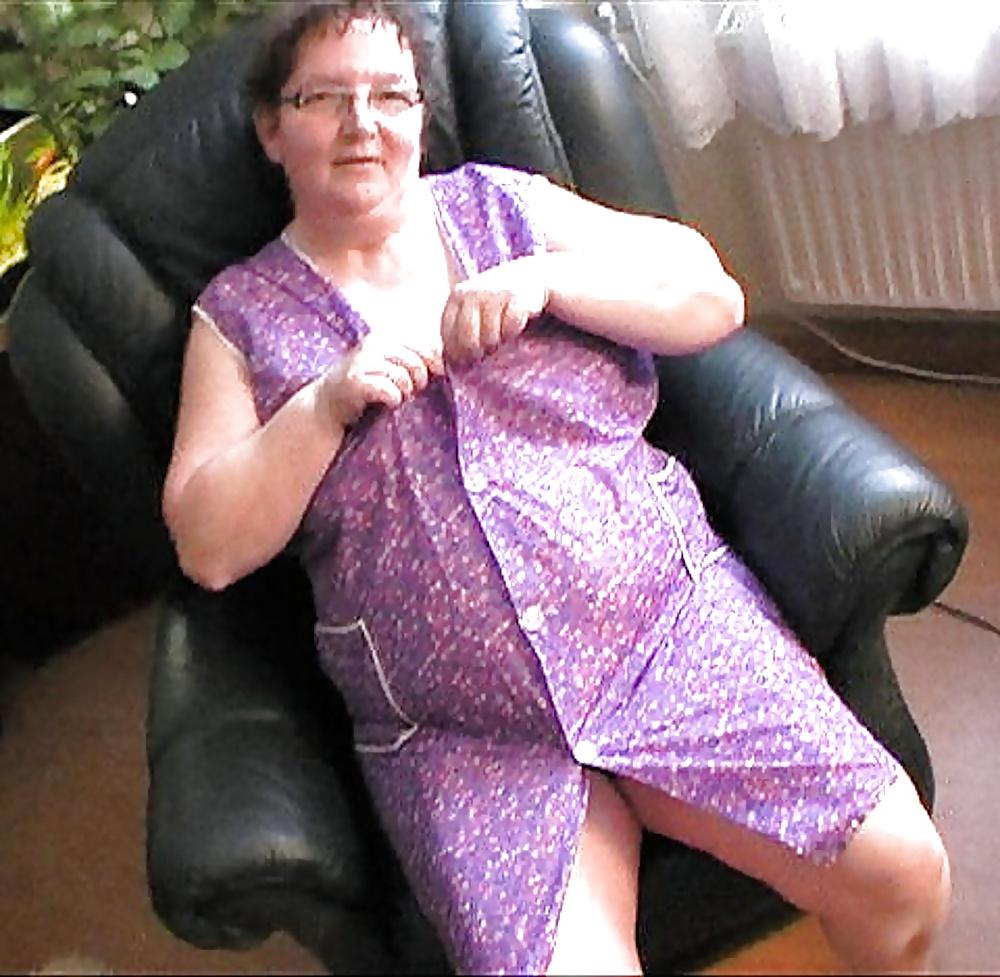25P Grannies BBW Matures #89