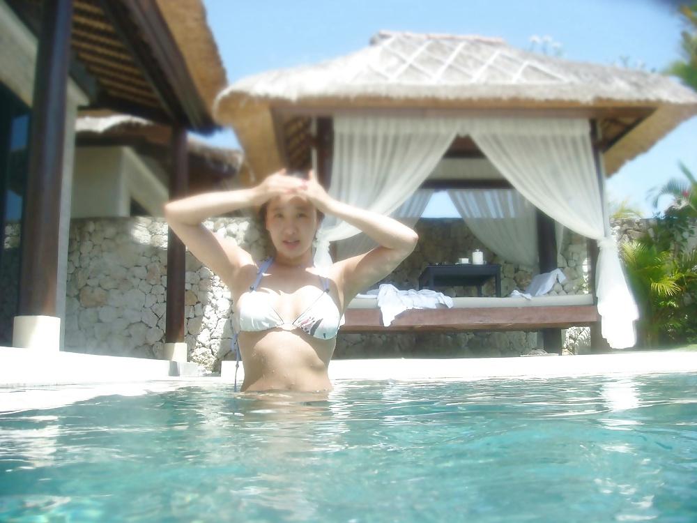 23P Korean Slut in Bikini