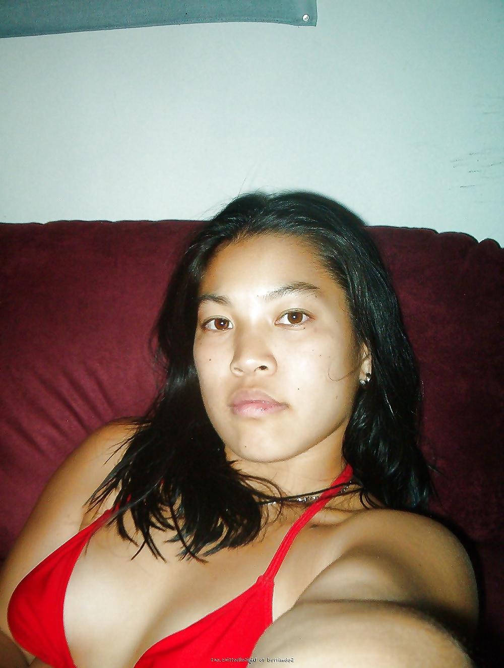 25P Amateur Asian Bimbo