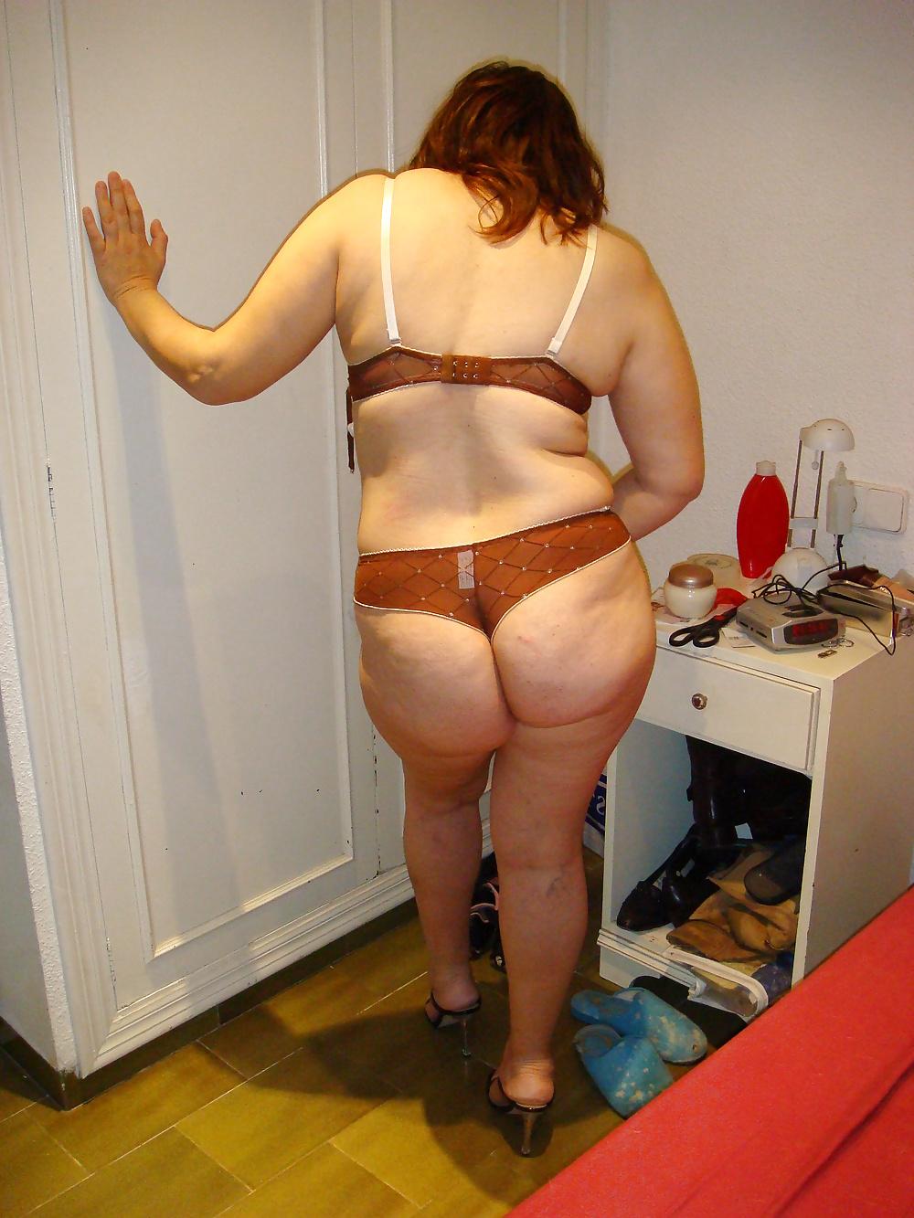 8P Two ladies, one pair of underwear..