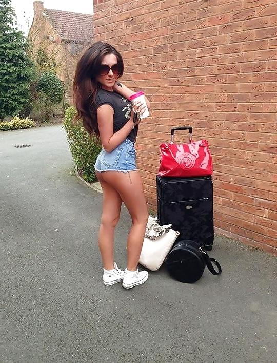 10P Filthy British slags! part 14