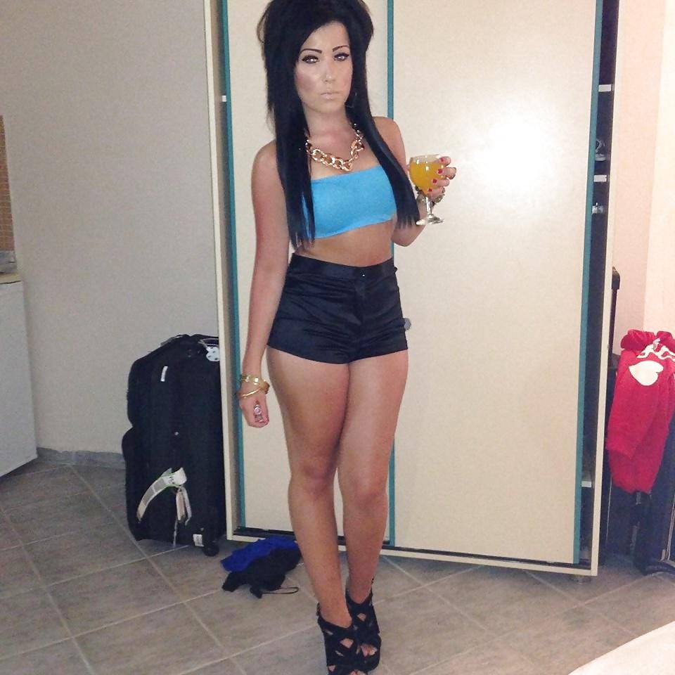 10P Filthy British slags! part 24