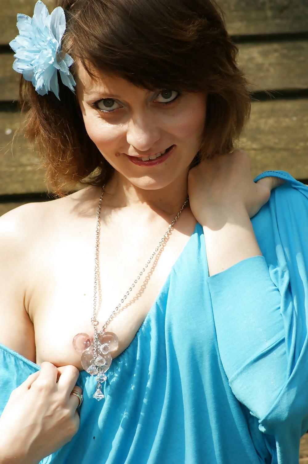23P Gorgeous milf Kirsty