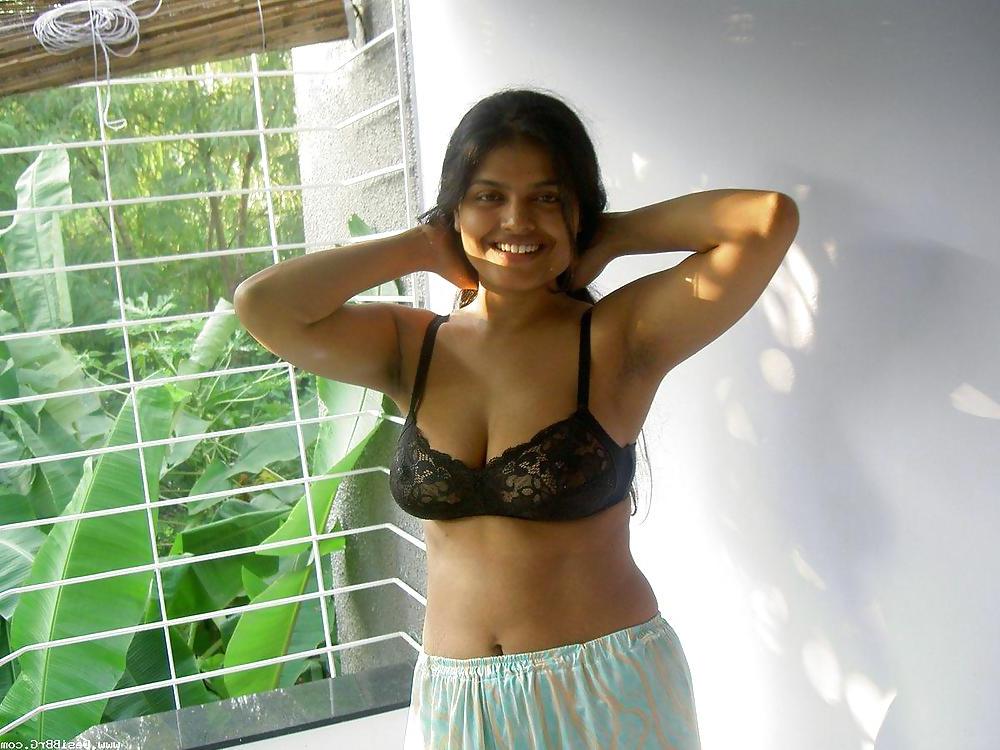25P Indian aunty arpitha