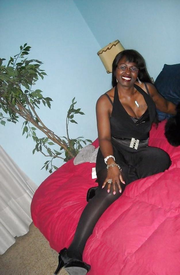 20P ALL KINDS OF BLACK MATURES PT.61