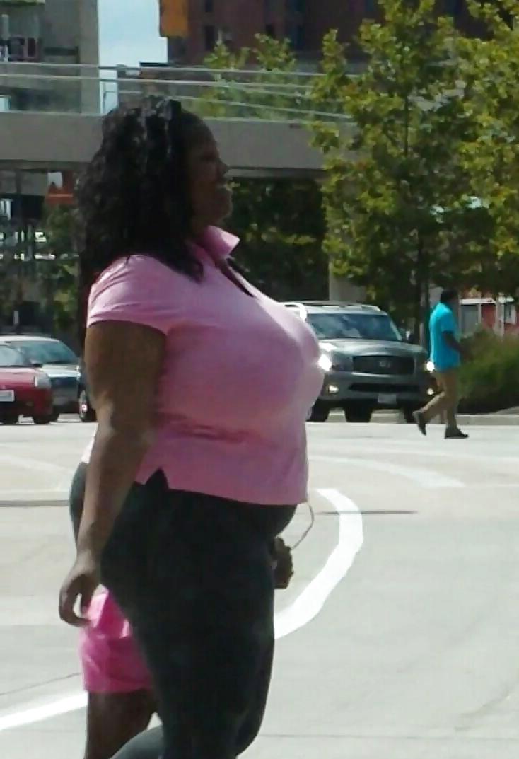 19P Candid of huge boobs and big ass bbw black bitch