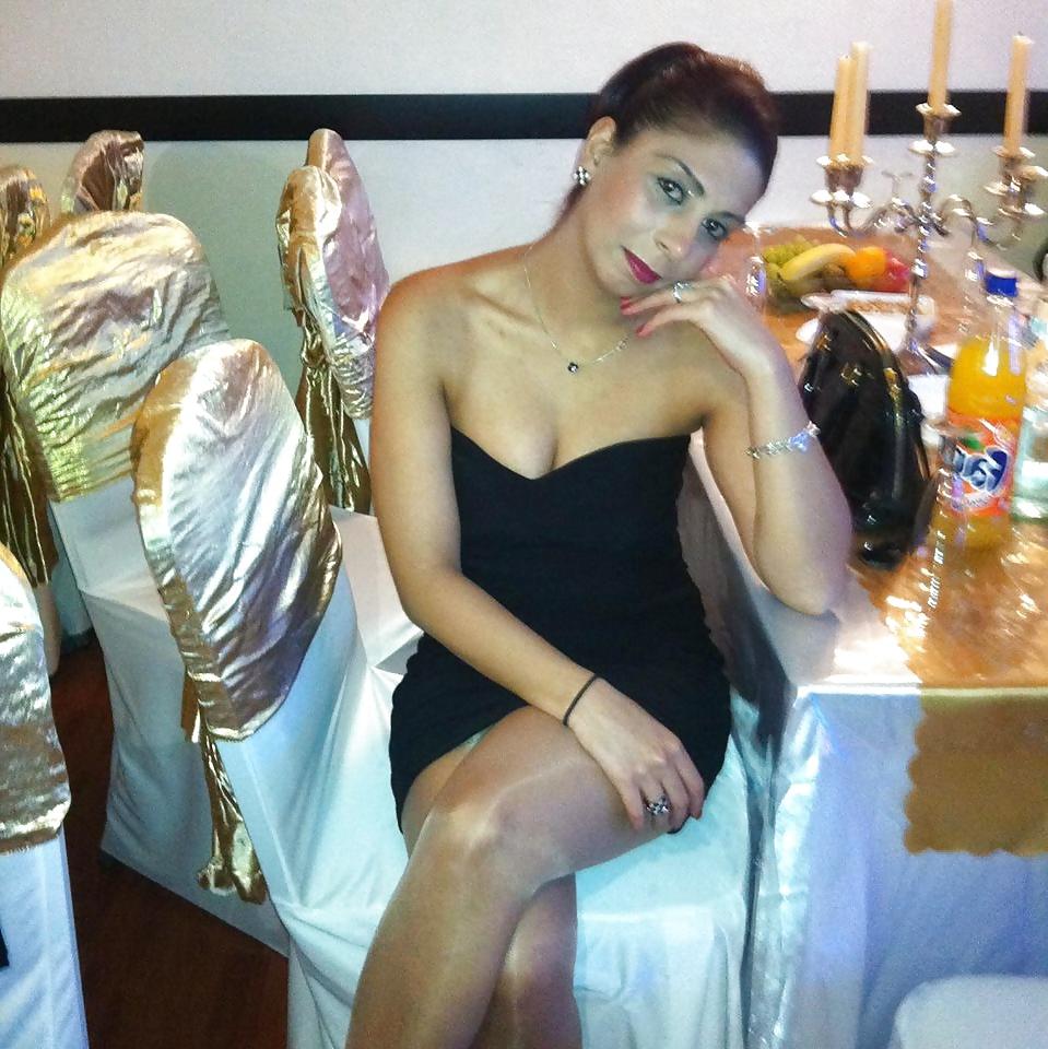 11P Turkish Esra! How would you fuck her?