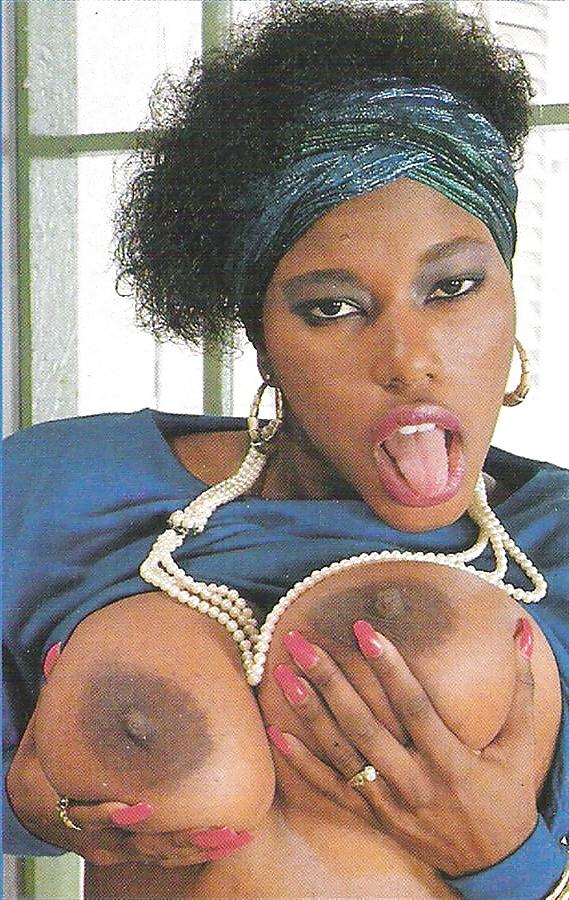 6P CLASSIC BLACK MILFS AND MATURES VOL.27
