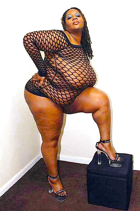 15P Ebony-Latina-Asian BBWs: League Of Extraordinary Women #34