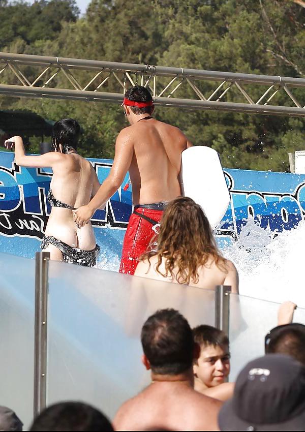 13P Celebs in public!