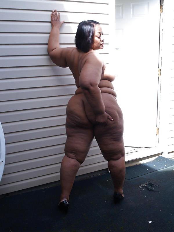 17P ALL KINDS OF BLACK MATURES PT.90