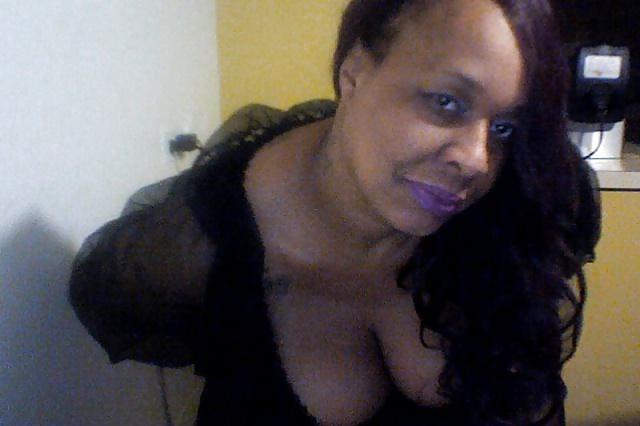 25P Black bbw 