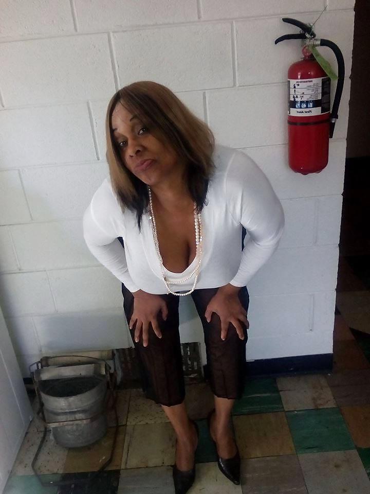 25P Black bbw 