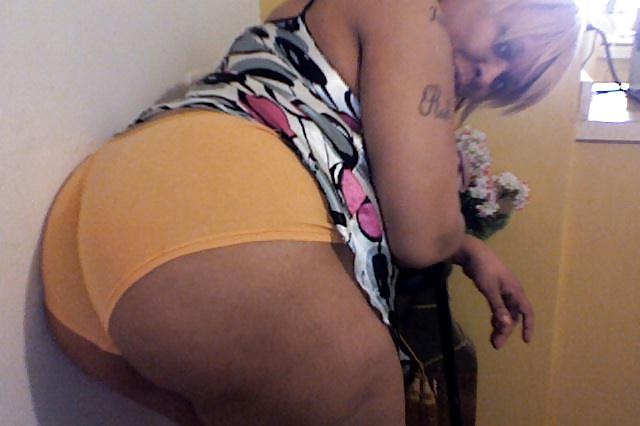 25P Black bbw 
