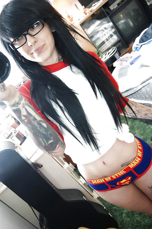 17P I LIKE NERDS