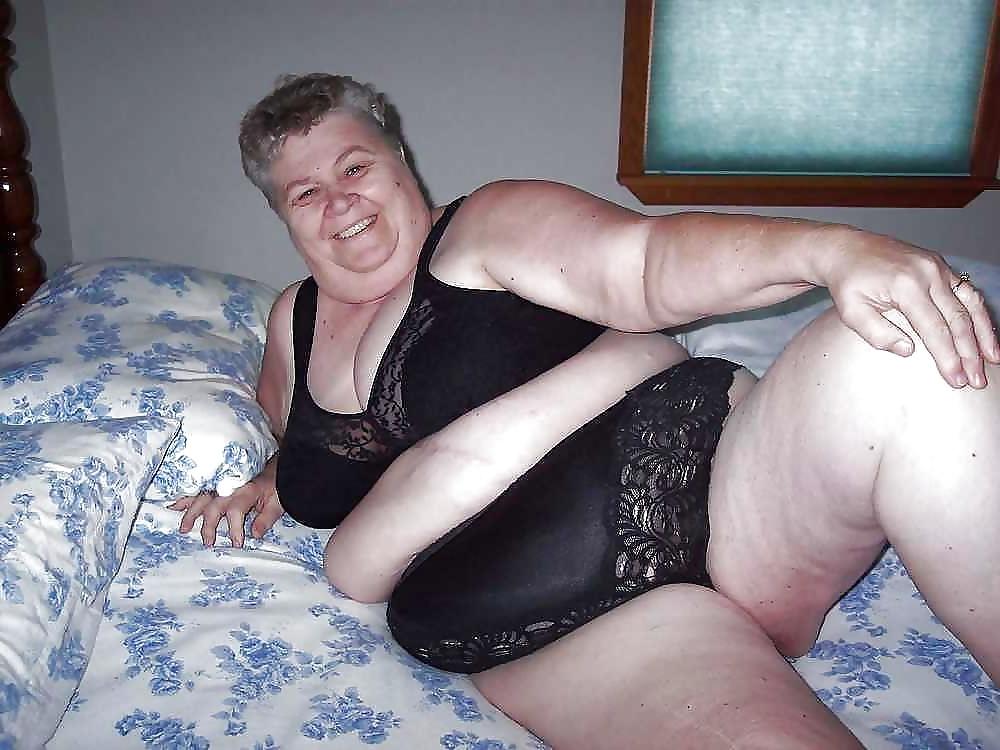 11P Super cute bbw granny