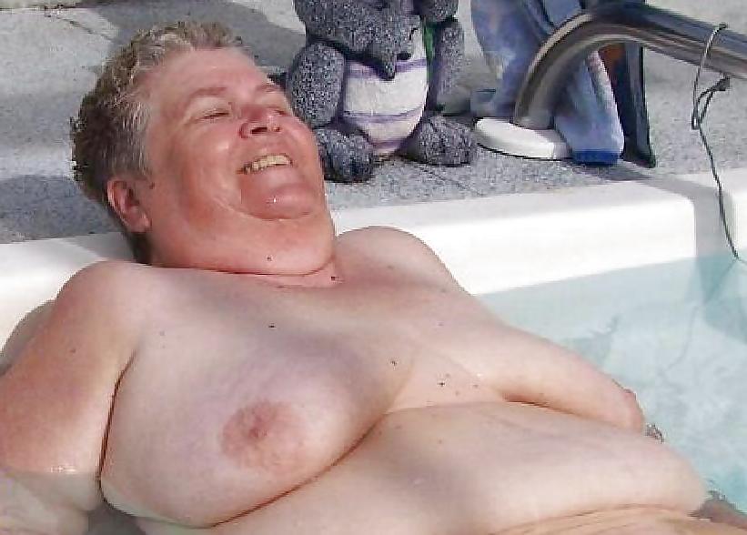 11P Super cute bbw granny
