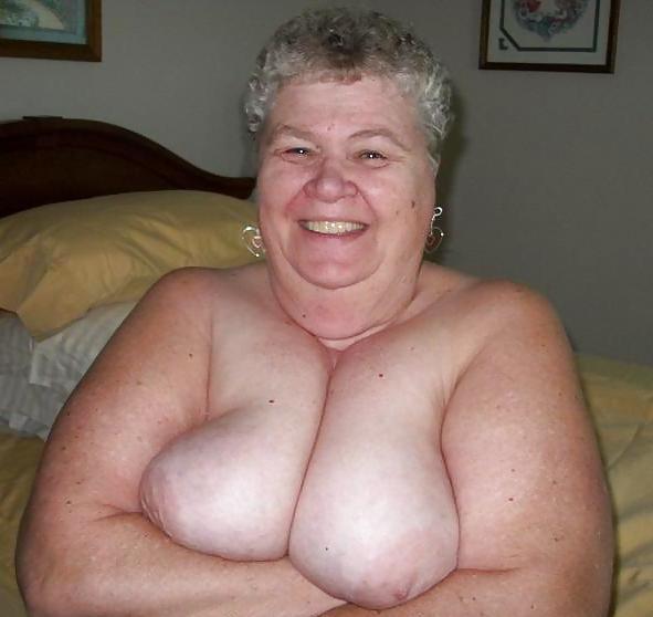 11P Super cute bbw granny