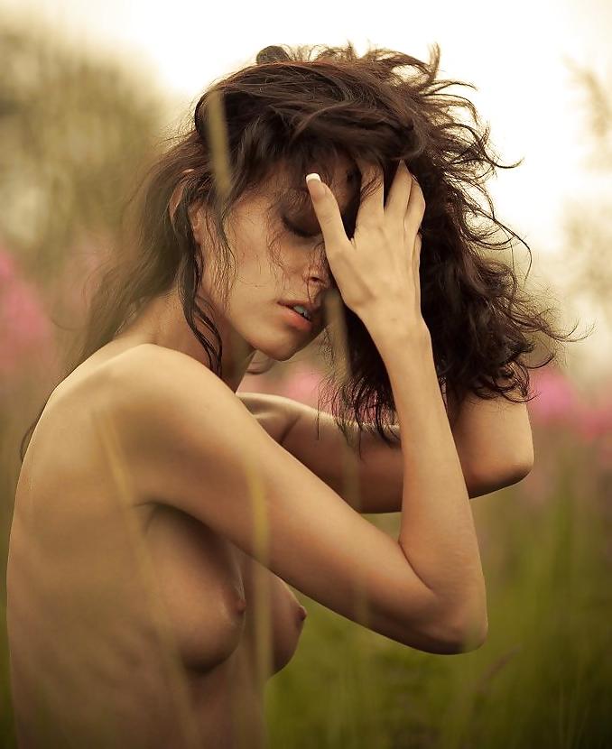 25P Girls with long hair 10