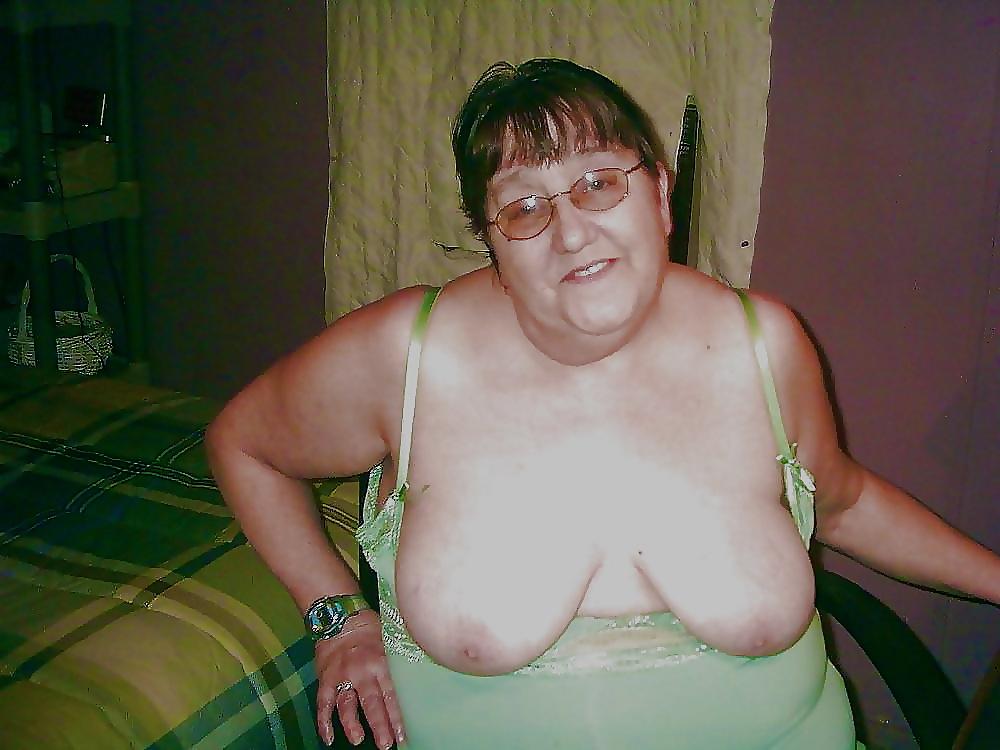 25P Grannies BBW Matures #79