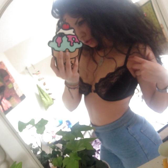 7P Halifax Slut Maz British Paki Indian Bengali Nipples
