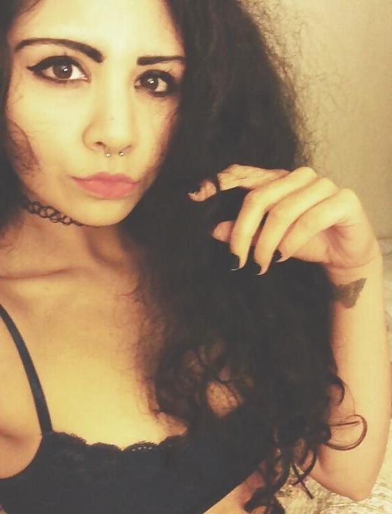 7P Halifax Slut Maz British Paki Indian Bengali Nipples