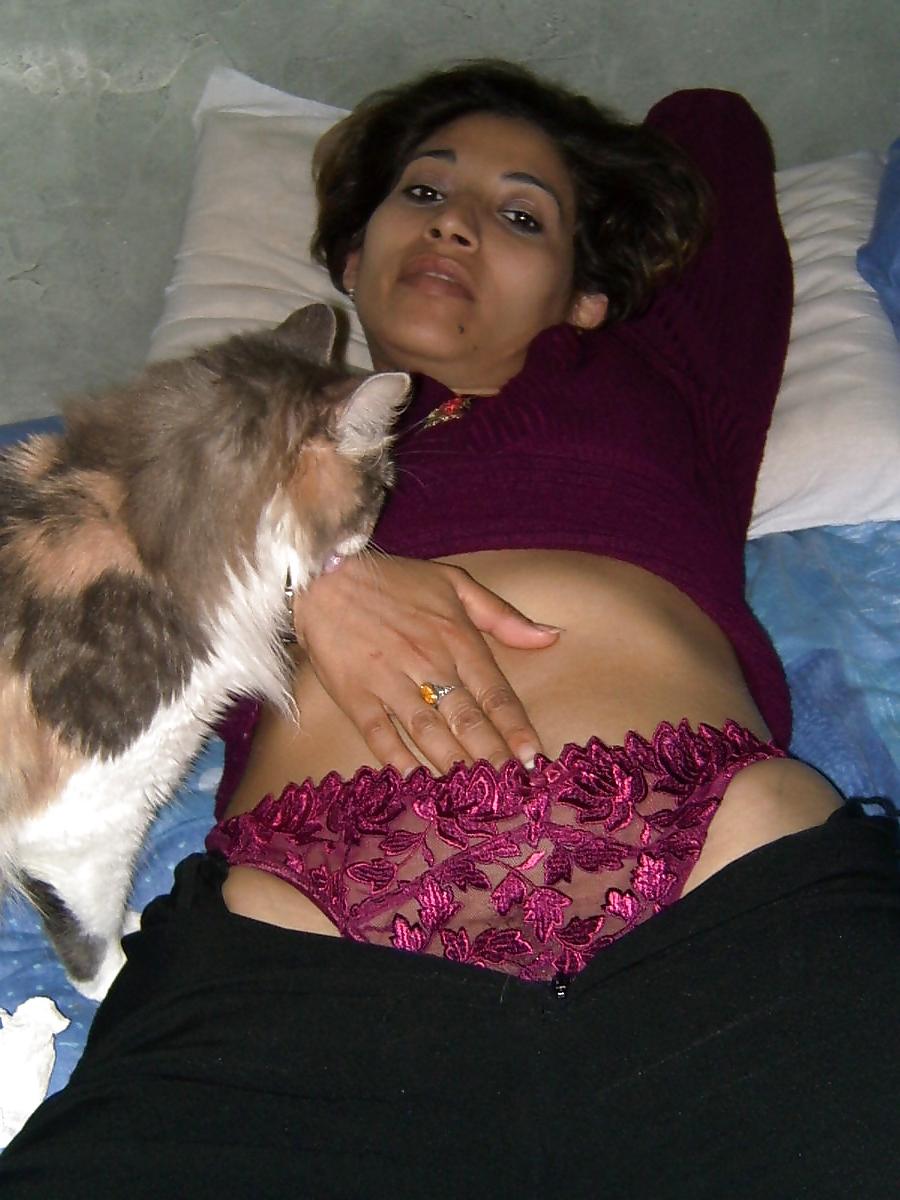 19P Short Hair Indian Slut