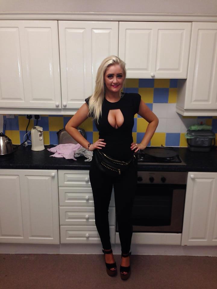 25P UK University Students 2014