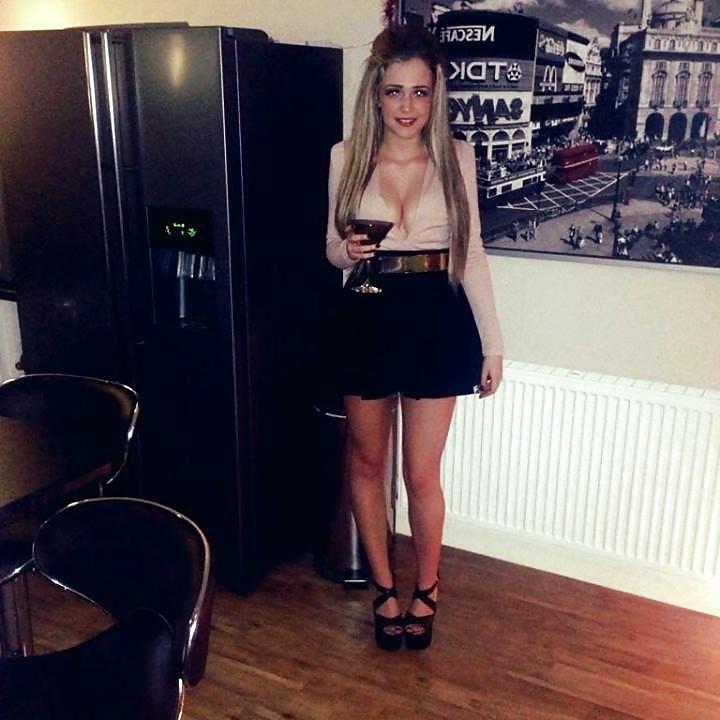 25P UK University Students 2014