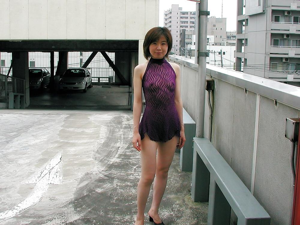 25P Asiatische Outdoor-Bilder