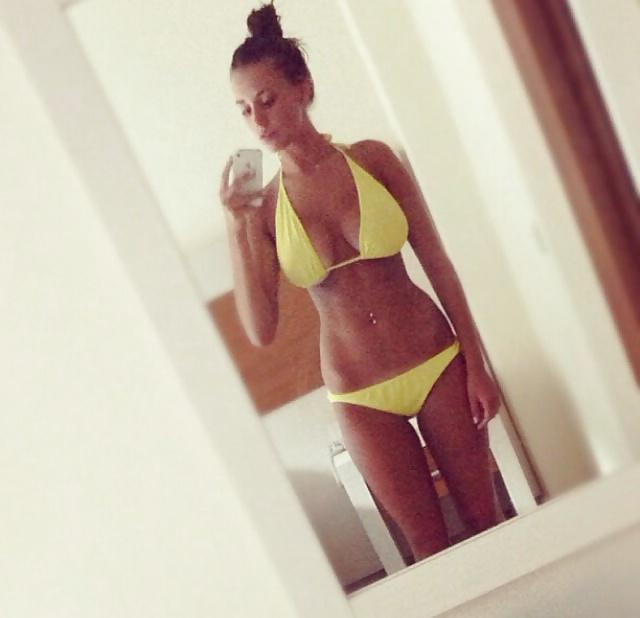 23P Clelia Theodorou (British Glamour Model)