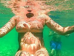 6P Underwater sex