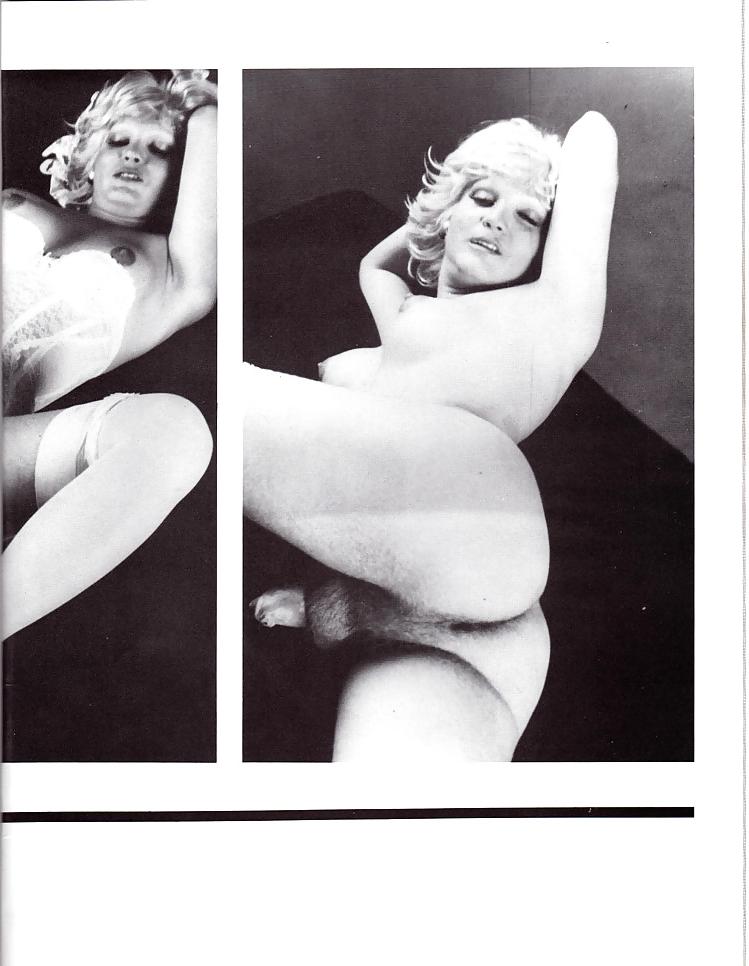 25P TRANSSEXUAL LOVE 