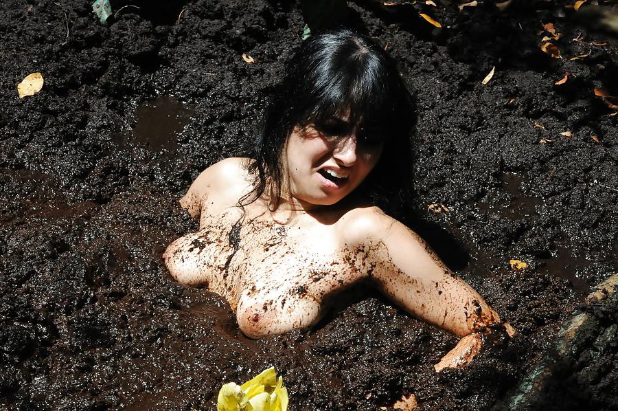 25P Mud fetish
