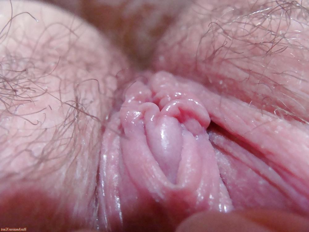 25P BBW pussy close-up