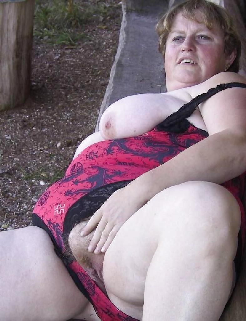 25P Grannies BBW Matures #96