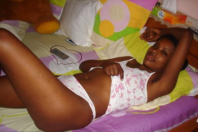 9P Black gyal pussy