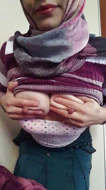 8P Turkish hijab