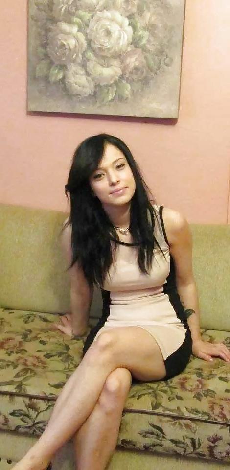 16P Turkish teens! Which one is built for porn?