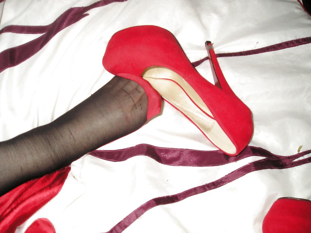 23P My girlfriends black and red seamed tights pantyhose