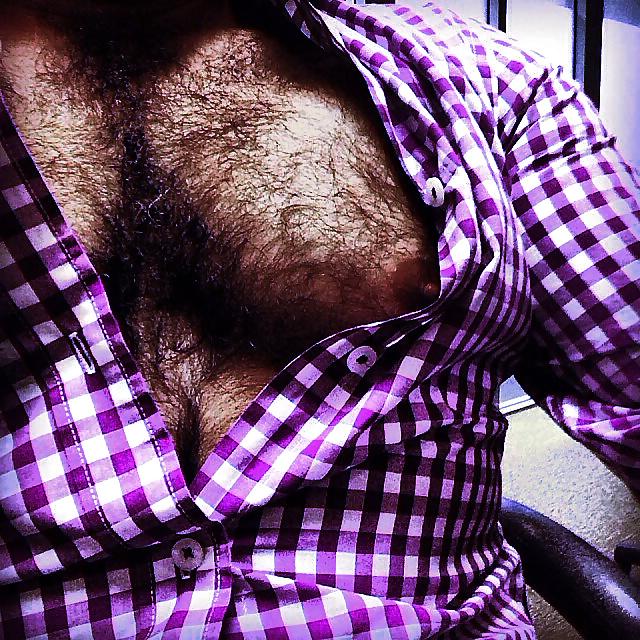 25P Nipple love