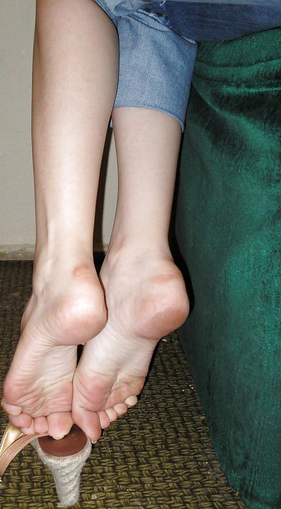 25P Random feet, footjob,... Pt 6
