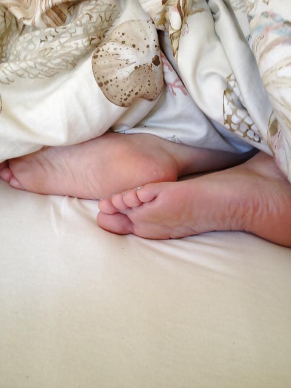 25P Random feet, footjob,... Pt 6