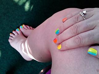 21P Feet And Legs