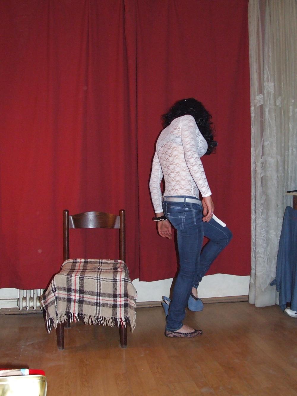 25P Amateur Transvestite Yvette black hair big cock