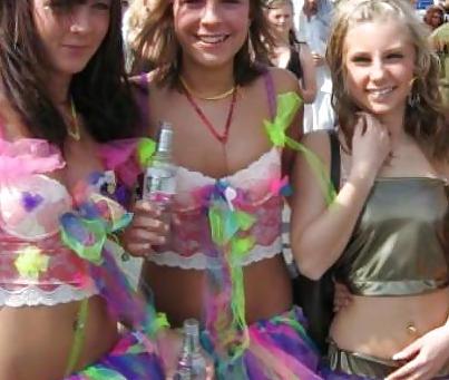 25P Danish teens & women-205-206-nude carnival breasts touched 