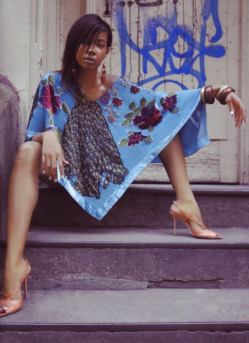 16P BLACK BEAUTIES VOL.15