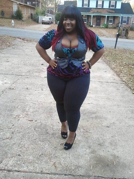 25P BBW Adult Entertainer #7 PradaThick