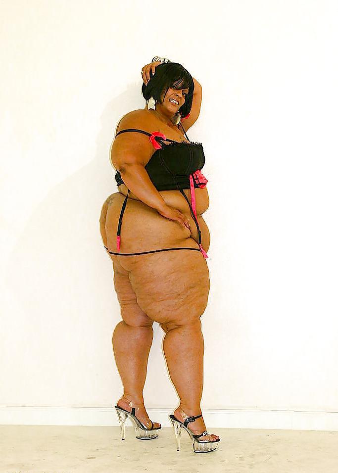 16P Ebony-Latina-Asian BBWs: League Of Extraordinary Women #29 