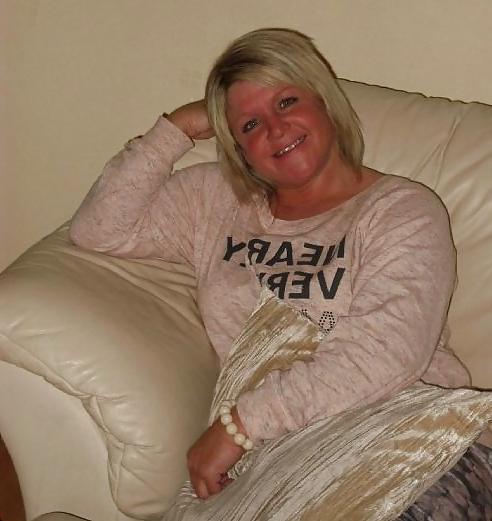 6P British Joanne Dean